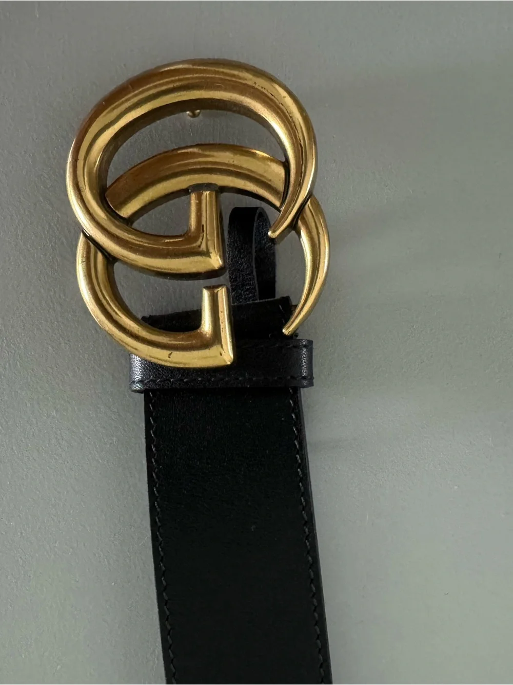 Authentic Gucci Black Leather Belt with Gold Interlocking G Buckle